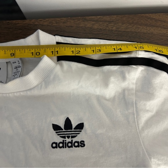 ❤️ adidas Kids White Tee with Black Stripes (Youth) 8 - Picture 6 of 8
